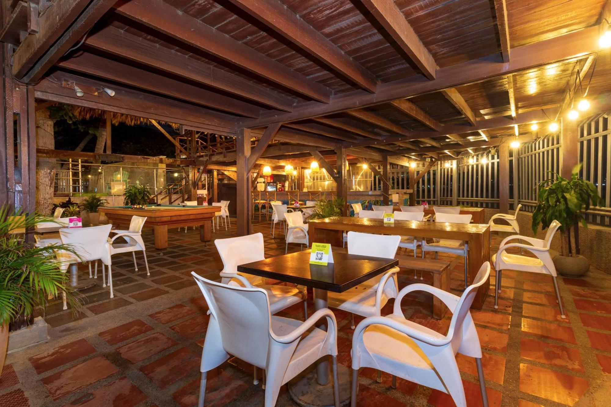 Tama Hotel Santa Marta Extérieur photo